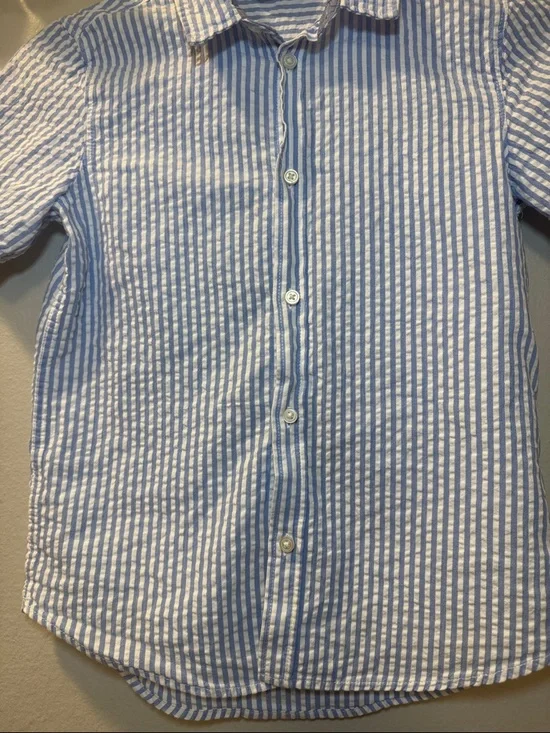 H&M Blue and White Striped Short Sleeve Button-Up - Picture 3 of 10